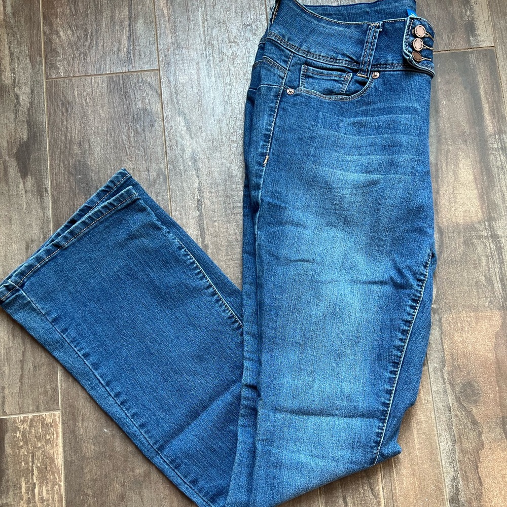 YMI jeans